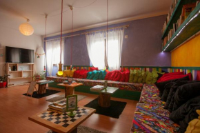 Отель Ericeira Surf Camp  Эрисейра